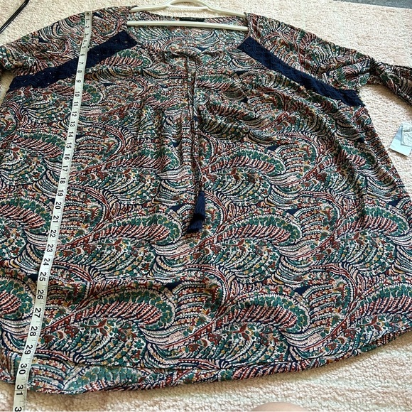 NWT Signature Studio Blouse Fall Abstract Paisley Print Size 3X - Picture 8 of 10